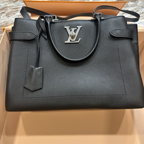 Louis Vuitton Handbags - Louis Vuitton Black Tote with Silver Accents